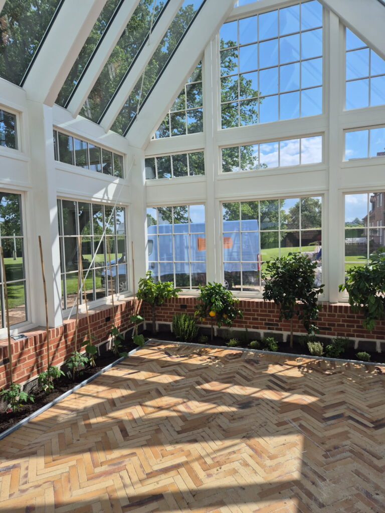 Have pavilion: herregård